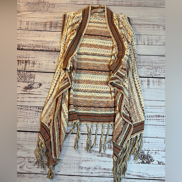 Miss me open front cardigan with fringe  medium boho aztec - Picture 2 of 4